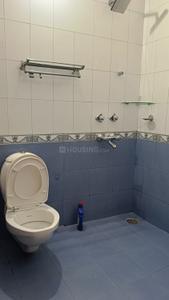 Image of 1600 Sq.ft 3 BHK Apartment / Flat for rent in DDA Sector B Pocket 9, Vasant Kunj, New Delhi for Rs. 80000