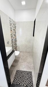 Bathroom Image of 650 Sq.ft 2 BHK Apartment / Flat for sale in Sigma Solitaire, Malad East Mumbai for Rs. 14500000