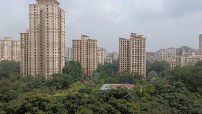 Living Room Image of 1800 Sq.ft 3.5 BHK Apartment / Flat for rent in Hiranandani Fiona, Hiranandani Estate Thane for Rs. 95000