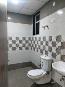 Common Bathroom Image of 711 Sq.ft 1 BHK Builder Floor for sale in Uniwest Arcade Residency, Sector 102 Noida for Rs. 4600000