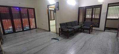 Hall Image of 1000 Sq.ft 2 BHK Builder Floor for rent in Ekkatuthangal Chennai for Rs. 30000