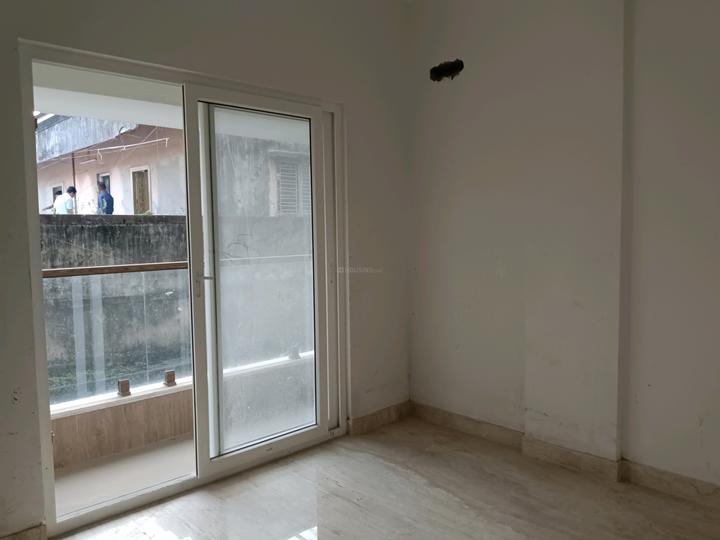 Star Avenur Main Image 1