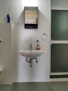 Common Bathroom Image of 690 Sq.ft 2 BHK Apartment / Flat for sale in The Atmosphere Phase 1, Mulund West Mumbai for Rs. 19900000