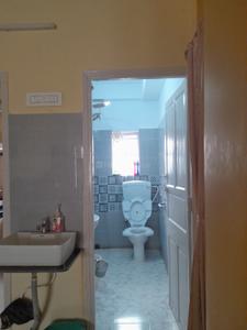Bathroom Image of 800 Sq.ft 2 BHK Apartment / Flat for sale in Pratima Apartment, Kasba Kolkata for Rs. 4200000