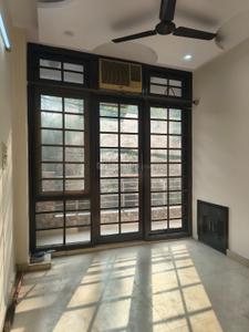 Hall Image of 720 Sq.ft 2 BHK Builder Floor for rent in Mukherjee Nagar New Delhi for Rs. 30000