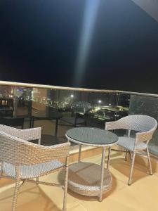 Balcony Image of 2105 Sq.ft 3 BHK Apartment / Flat for rent in Supertech Supernova, Sector 94 Noida for Rs. 85000