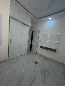 Bedroom Image of 350 Sq.ft 1 BHK Builder Floor for sale in Sector 6 Rohini New Delhi for Rs. 3600000