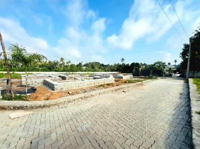 Image of 1305 Sq.ft Residential Plot / Land for sale in Aluva, Kochi for Rs. 1200000