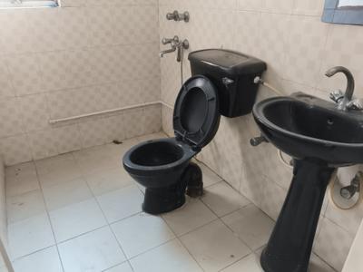 Image of 2500 Sq.ft 4 BHK Apartment / Flat for sale in Beverly Park Apartments, Sector 22 Dwarka, New Delhi for Rs. 47000000