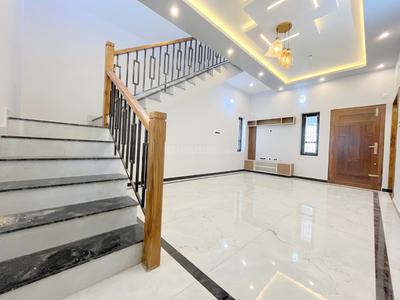Hall Image of 1500 Sq.ft 3 BHK Independent House for sale in Tiruvottiyur Chennai for Rs. 13000000
