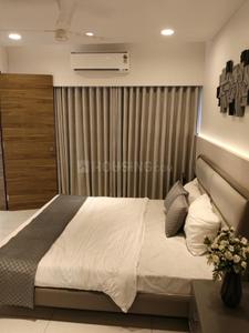 Bedroom Image of 3500 Sq.ft 4 BHK Apartment / Flat for rent in Adani Water Lily, Shantigram Ahmedabad for Rs. 90000