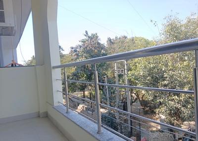 Balcony Image of 600 Sq.ft 1 RK Apartment / Flat for rent in Sector 40 Gurgaon for Rs. 20000