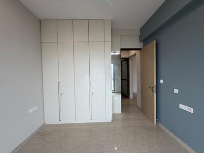 Bedroom Image of 1200 Sq.ft 2 BHK Apartment / Flat for rent in Adani Ten BKC, Bandra East Mumbai for Rs. 180000