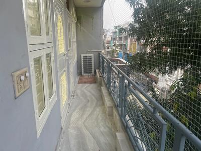 Balcony Image of 1500 Sq.ft 3 BHK Builder Floor for rent in Rajouri Garden New Delhi for Rs. 50000