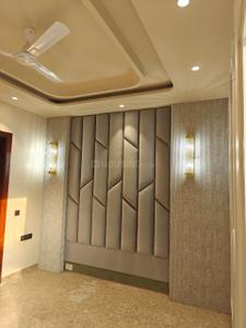 Bedroom Image of 1260 Sq.ft 3 BHK Builder Floor for sale in Punjabi Bagh New Delhi for Rs. 20600000