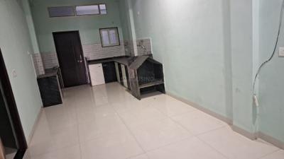 Kitchen Image of 1200 Sq.ft 2 BHK Builder Floor for rent in Treasure Fantasy, Rau Indore for Rs. 13500