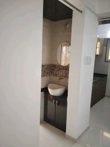 Bathroom Image of 575 Sq.ft 1 BHK Apartment / Flat for rent in GK Dayal Heights, Rahatani Pune for Rs. 25000