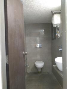 Common Bathroom Image of 557 Sq.ft 1 BHK Apartment / Flat for sale in Vasai West Vasai for Rs. 4800000