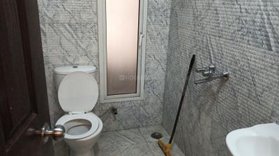 Image of 607 Sq.ft 1.5 BHK Apartment / Flat for rent in Siddharth Vihar, Ghaziabad for Rs. 27000