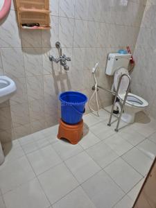 Bathroom Image of 2500 Sq.ft 4 BHK Independent House for rent in Merces Goa for Rs. 80000