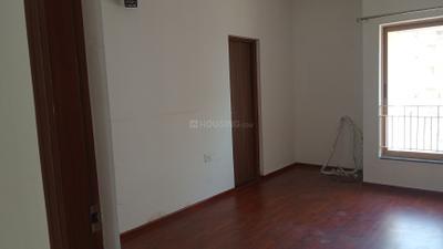 Bedroom Image of 3250 Sq.ft 4 BHK Apartment / Flat for rent in Adani Water Lily, Shantigram Ahmedabad for Rs. 65000
