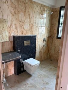 Bathroom Image of 1450 Sq.ft 2 BHK Apartment / Flat for rent in Geetanjali Chiraundi Apartments , Morabadi Ranchi for Rs. 13000