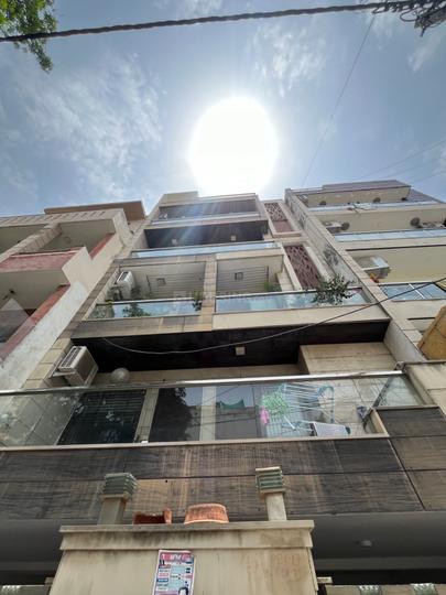 Janakpuri Property Details Video 1