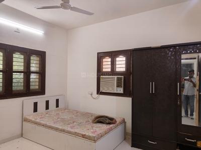 Bedroom Image of 1600 Sq.ft 3 BHK Duplex for rent in New Alkapuri Vadodara for Rs. 30000