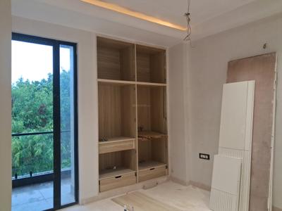 Bedroom Image of 1800 Sq.ft 3 BHK Builder Floor for sale in Paschim Vihar New Delhi for Rs. 36500000