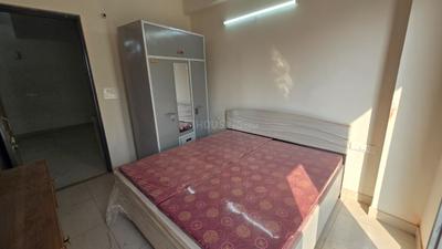 Bedroom Image of 450 Sq.ft 1 RK Apartment / Flat for rent in Sector 110 Gurgaon for Rs. 15000