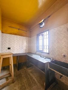 Kitchen Image of 850 Sq.ft 2 BHK Independent House for rent in Keshtopur Kolkata for Rs. 14500
