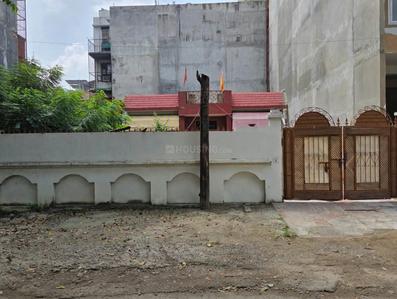 Image of 200 Sq.ft Residential Plot / Land for sale in Gamma I, Greater Noida for Rs. 30000000
