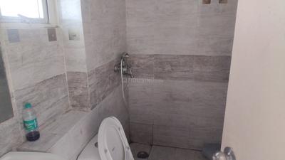 Bedroom Image of 1100 Sq.ft 3 BHK Apartment / Flat for rent in Gaurs Siddhartham, Siddharth Vihar Ghaziabad for Rs. 24000