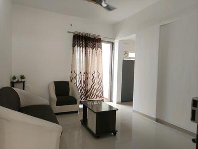 Living Room Image of 650 Sq.ft 1 BHK Apartment / Flat for rent in Heera Pearl, Fursungi Pune for Rs. 18000