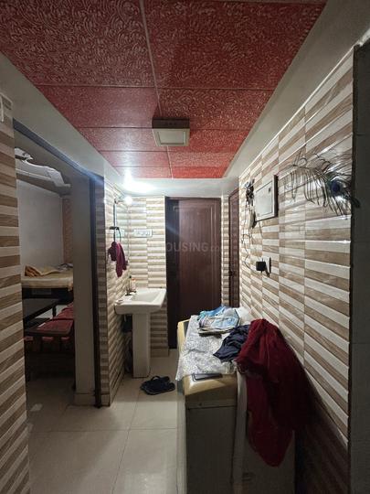 DDA Flats Mansarovar Park Main Image 1