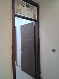 Main Entrance Image of 1600 Sq.ft 3 BHK Apartment / Flat for sale in Sector 49 Noida for Rs. 6400000