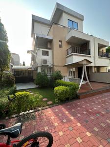 Image of 2700 Sq.ft 4 BHK Villa for sale in Bodakdev, Ahmedabad for Rs. 47500000