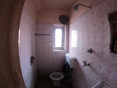 Bathroom Image of 600 Sq.ft 1 BHK Apartment / Flat for sale in Ballygunge Kolkata for Rs. 5500000