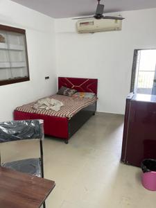 Bedroom Image of 500 Sq.ft 1 RK Builder Floor for rent in Arjun Nagar New Delhi for Rs. 25000