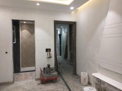 Bedroom Image of 1800 Sq.ft 3 BHK Builder Floor for sale in Vikaspuri New Delhi for Rs. 34000000
