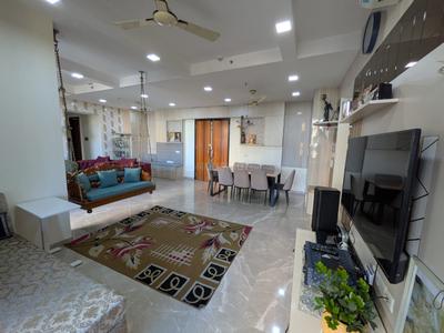 Living Room Image of 2000 Sq.ft 5 BHK Apartment / Flat for sale in Piramal Vaikunth Cluster 1, Thane West Thane for Rs. 50000000