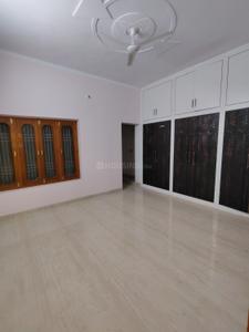Bedroom Image of 2150 Sq.ft 2 BHK Builder Floor for rent in Gomti Nagar Lucknow for Rs. 22000