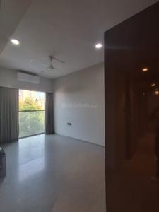 Hall Image of 800 Sq.ft 2 BHK Apartment / Flat for rent in Rustomjee Paramount, Santacruz West Mumbai for Rs. 200000