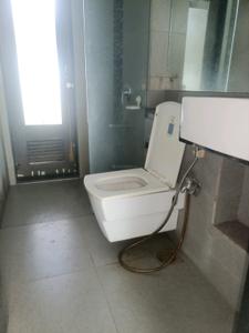 Common Bathroom Image of 1270 Sq.ft 2 BHK Apartment / Flat for rent in Sai Chaturbhuj, Kharghar Navi Mumbai for Rs. 60000