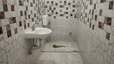 Image of 1620 Sq.ft 3 BHK Duplex for sale in RJ Naarayan Avenue, Pathauli Village, Agra for Rs. 5699007