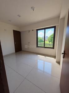 Bedroom Image of 1890 Sq.ft 3 BHK Apartment / Flat for sale in Tragad Ahmedabad for Rs. 9900000