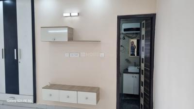 Bedroom Image of 1250 Sq.ft 3 BHK Apartment / Flat for sale in Sector 45 Noida for Rs. 16500000