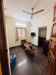 Hall Image of 1000 Sq.ft 2 BHK Apartment / Flat for rent in Ejipura Bengaluru for Rs. 29000
