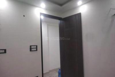 Bedroom Image of 1000 Sq.ft 3 BHK Builder Floor for sale in Govindpuri New Delhi for Rs. 6200000