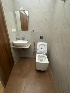 Bathroom Image of 1120 Sq.ft 3 BHK Apartment / Flat for rent in TW Gardens, Kandivali East Mumbai for Rs. 78000